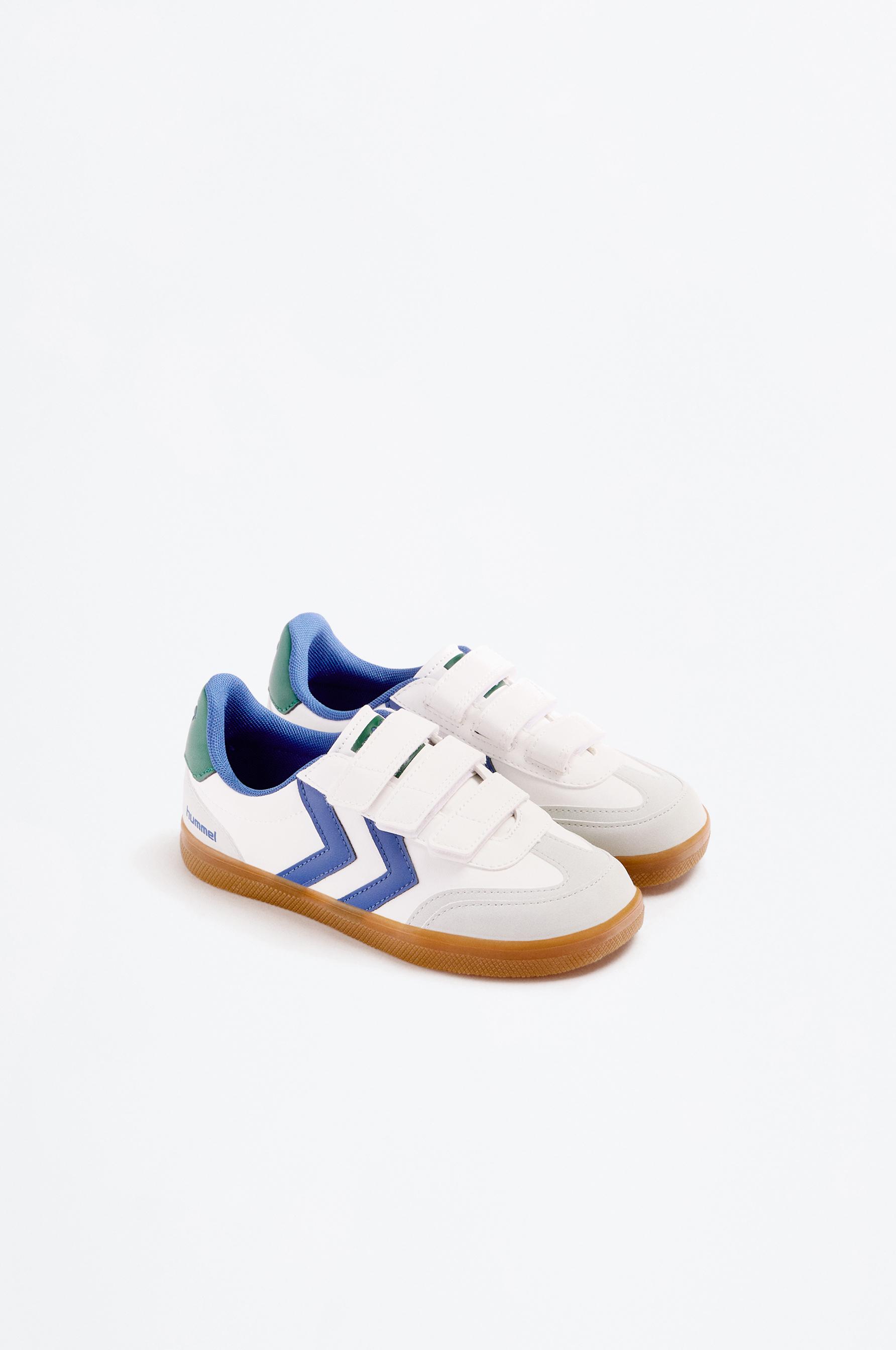 Zapatilla Hummel piso caramelo