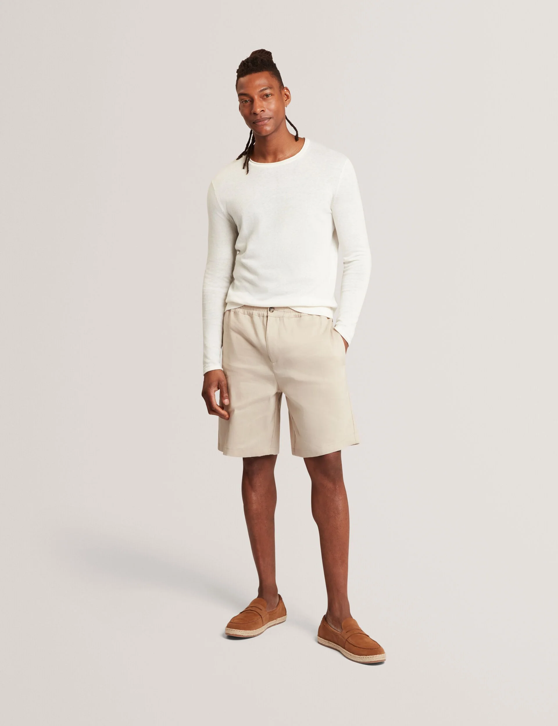 YAEN | WHITE