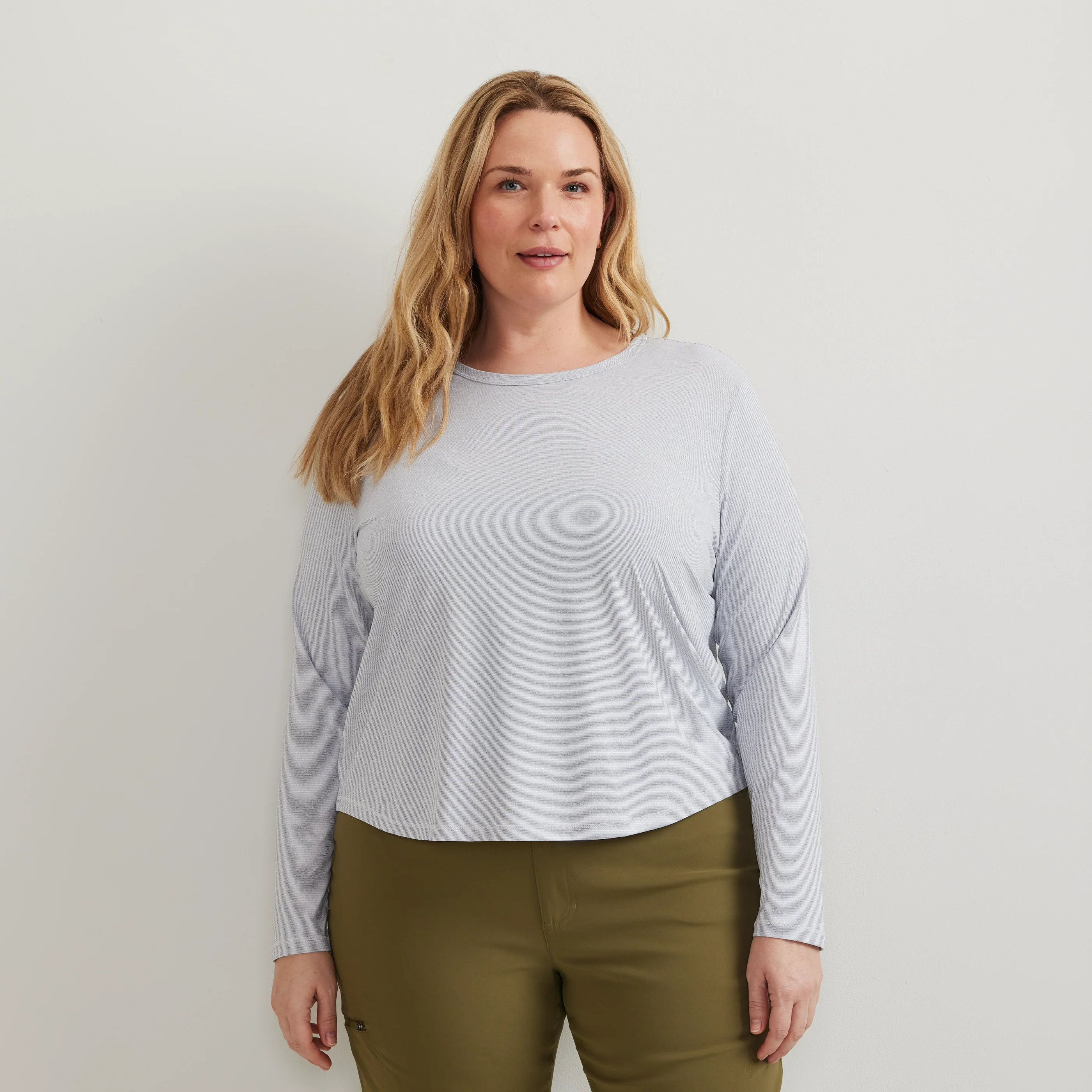 Women's Trek Light Hike Long-Sleeve Crewneck T-Shirt