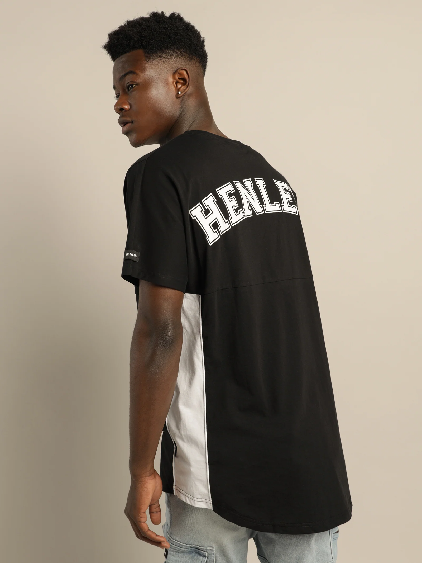 Elite Loose-Fit T-shirt