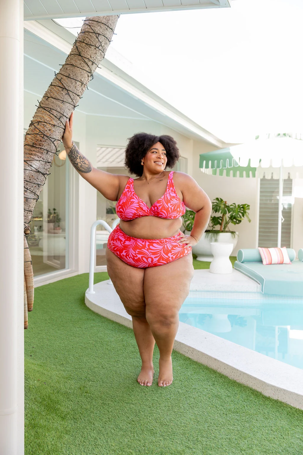 Burleigh Bikini Top in Pink Jungle