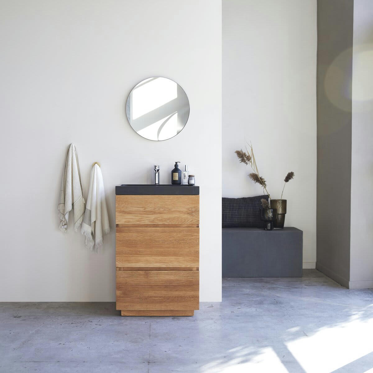 KARL - Meuble salle de bain en chêne massif et pierre de lave 60 cm