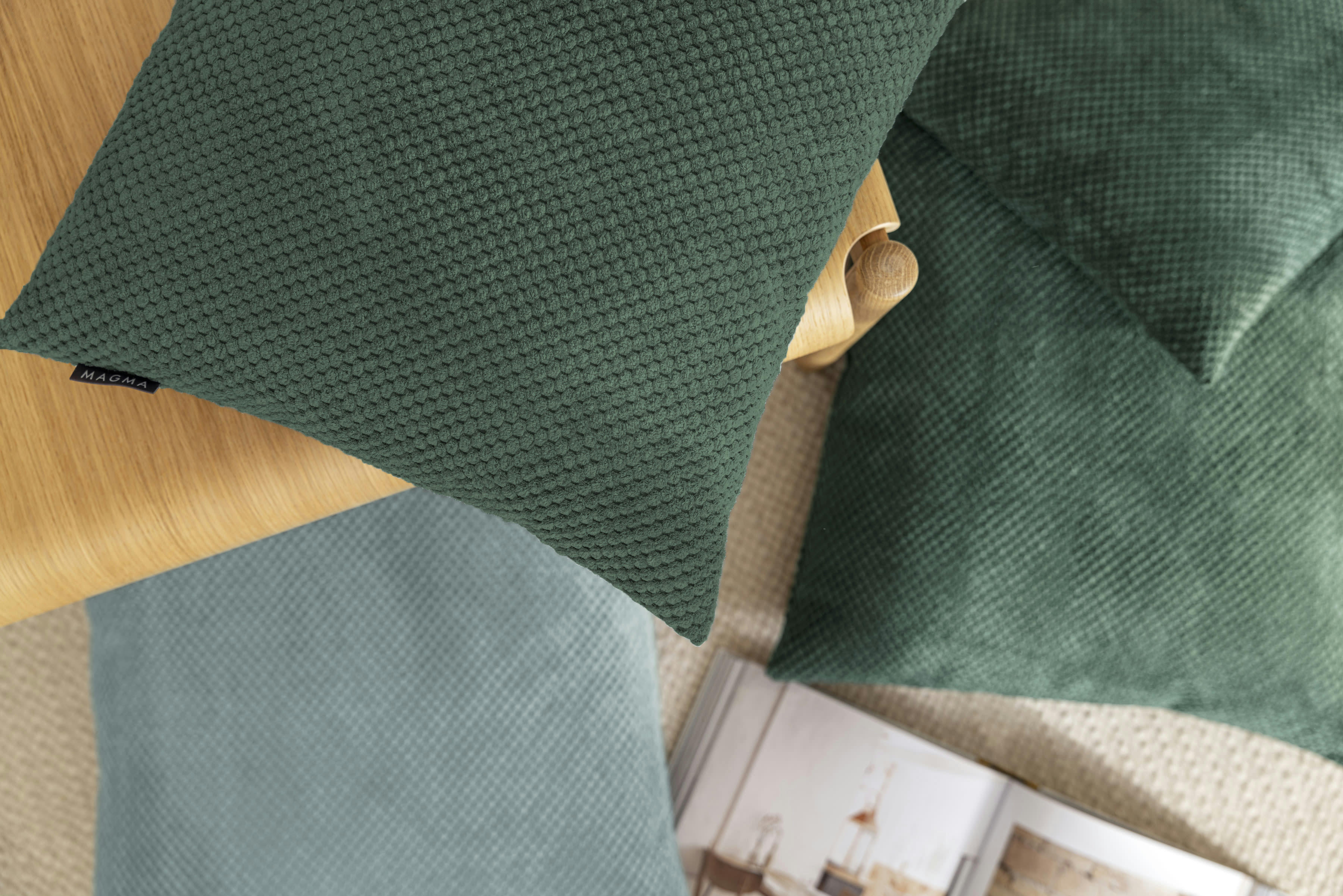 COMODO - Housses de coussin en velours avec relief vert-Lot de 2-50x50