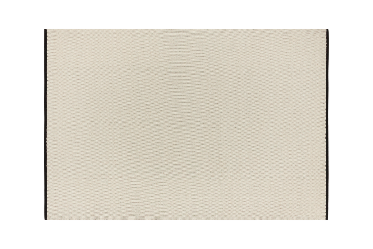 noo.ma handgeweven vloerkleed van Nieuw-Zeelandse wol, beige met Vulcano Black randaccent - rechthoekig, laagpolig 1 cm