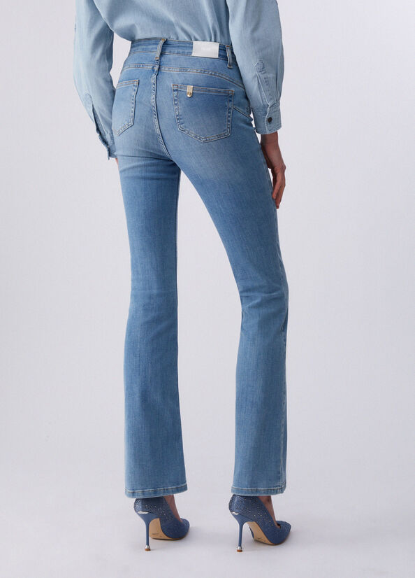 Jeans flare a vita alta