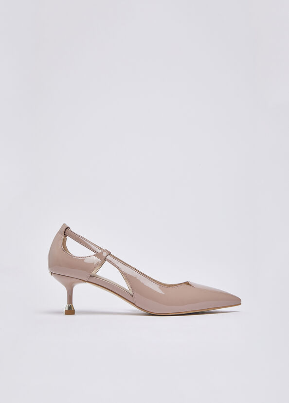 D&eacute;collet&eacute; in vernice