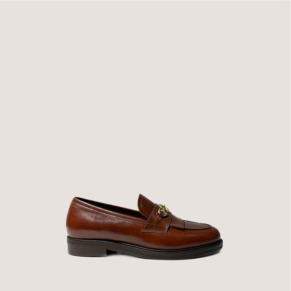 Mocassins à boucles doréesen cuir patiné cognac | DELPHES