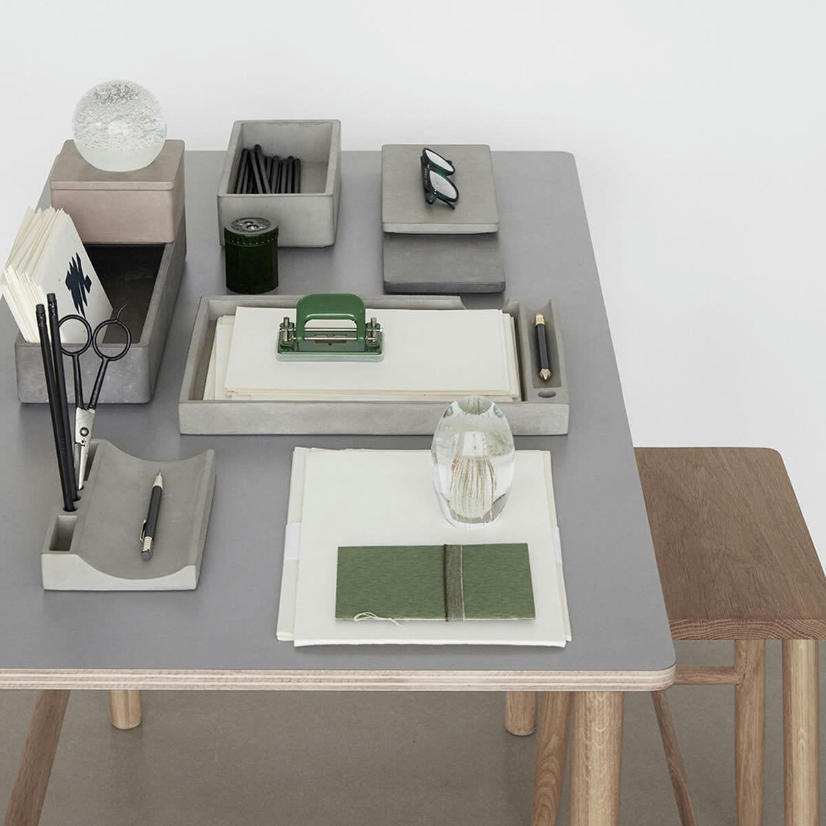 FOLK - Tabouret de bar en bois FSC