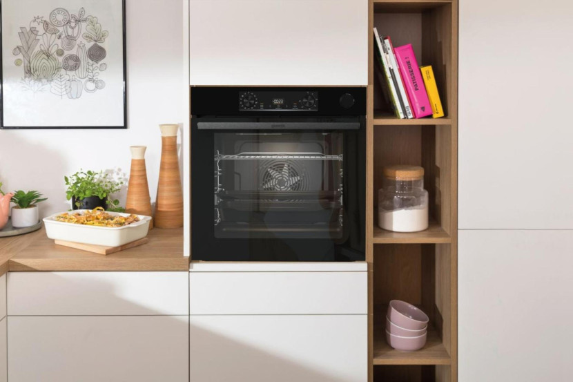 Piekarnik GORENJE BSA6737E15BG Parowy Kataliza AquaClean