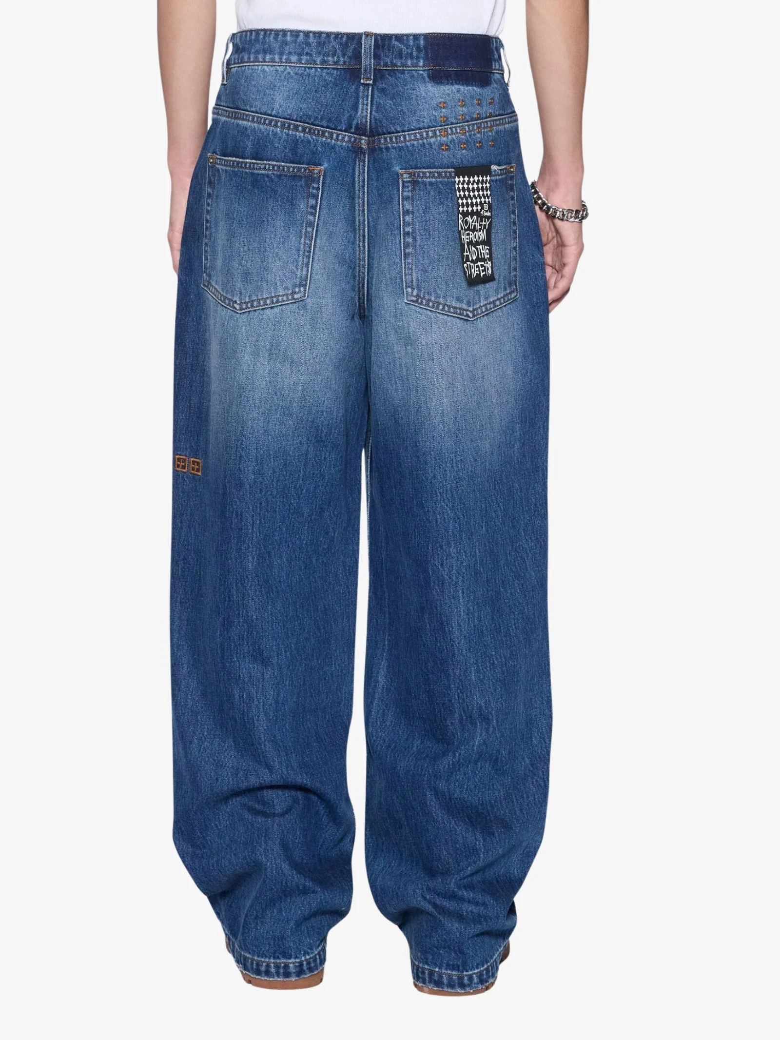 Maxx Jean