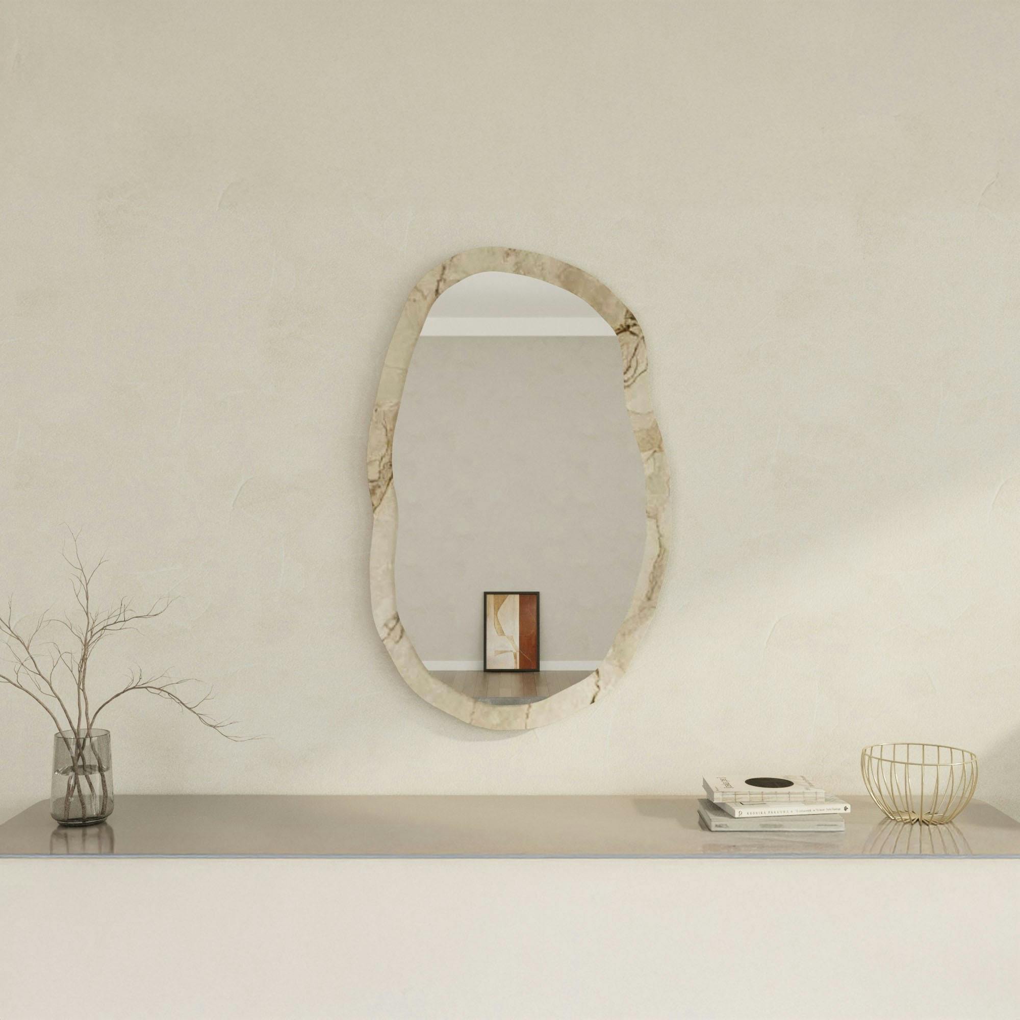 Miroir design organique cadre effet marbre beige 85 cm CODY