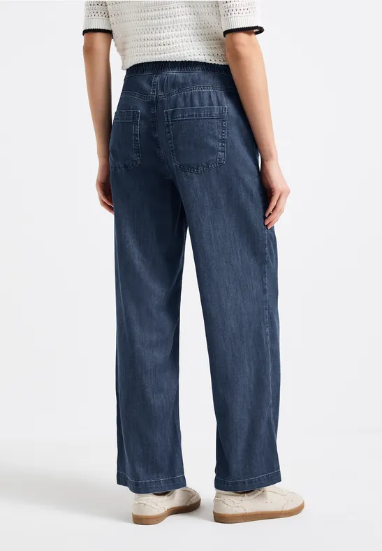 Wide Leg Jeans