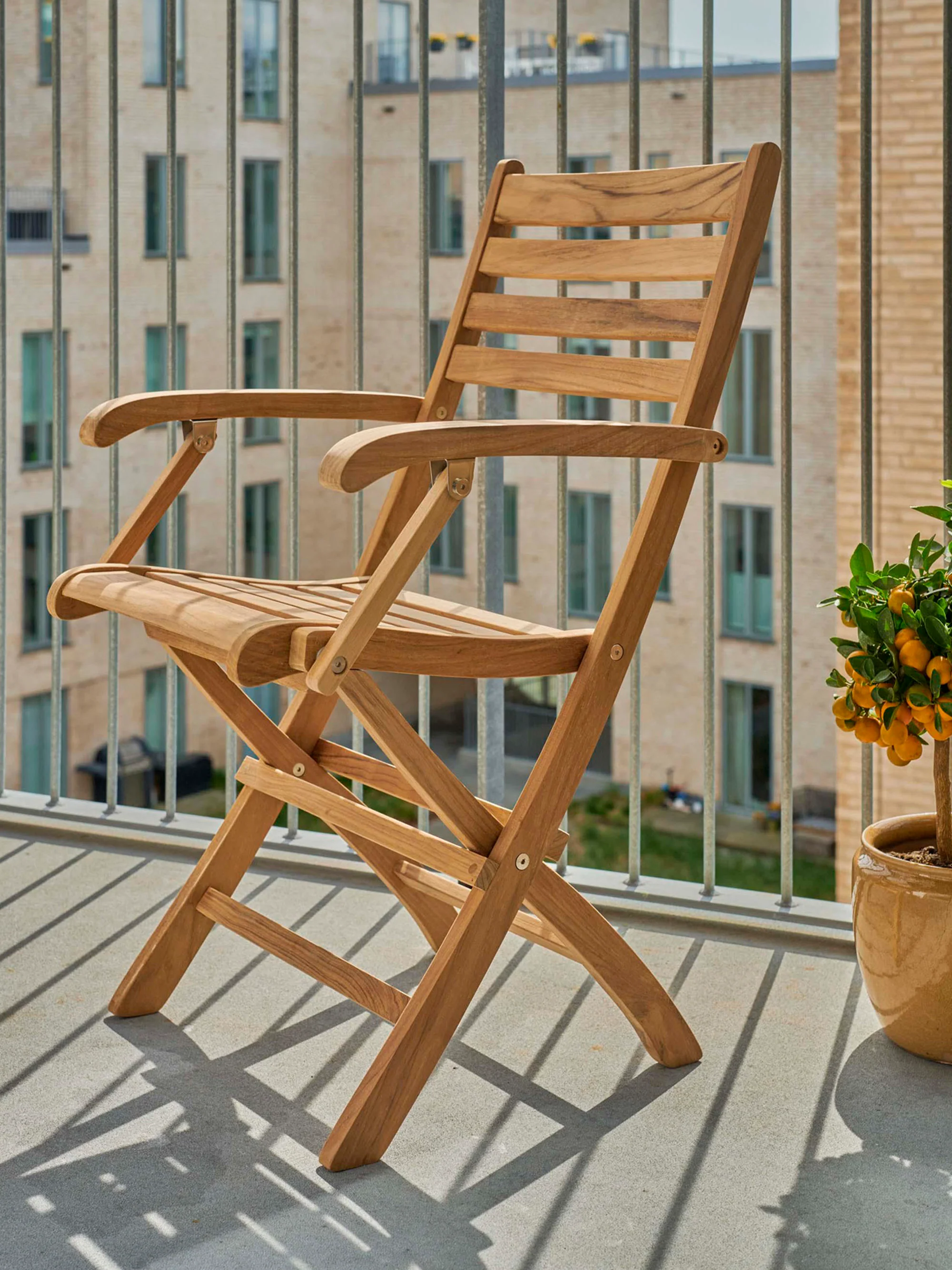 Klappbarer Gartenstuhl York aus Teakholz