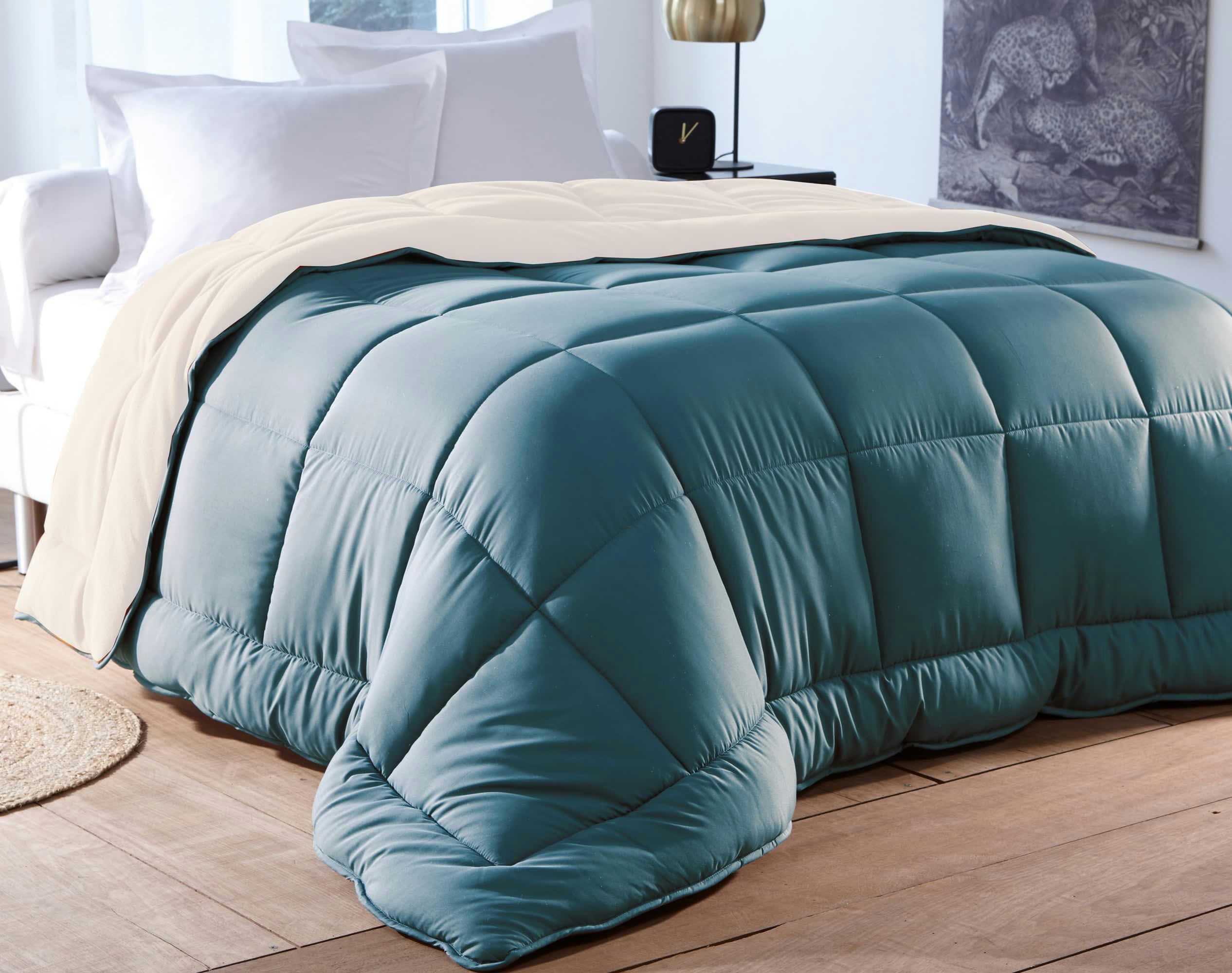 HEBE - Couette 260x240 bleue double face 400 g/m2