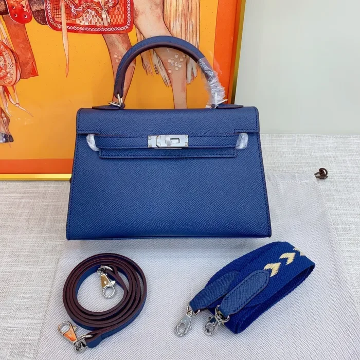 Hermès Kelly22 Silver Buckle Epsom Tote