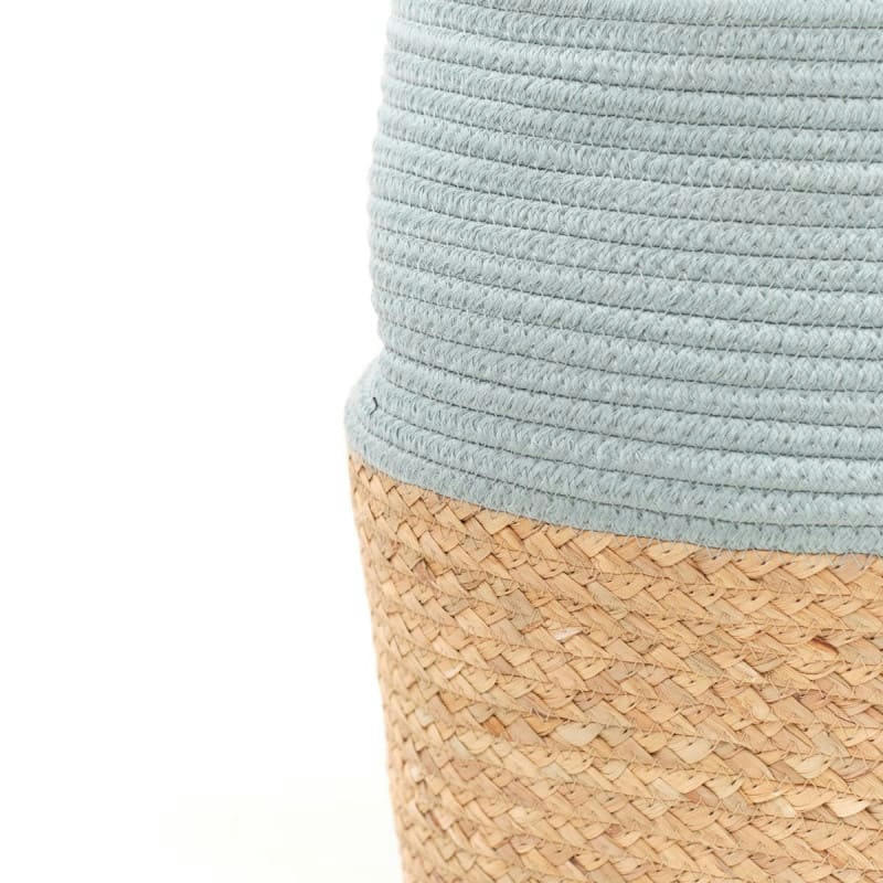 LA FACTORY - Panier long tressé en coton bleu céladon 30x50