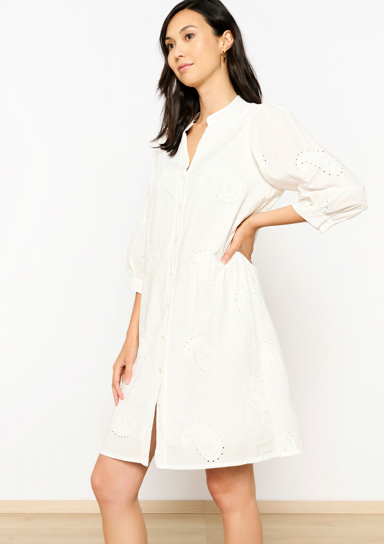 Hemdjurk met broderie