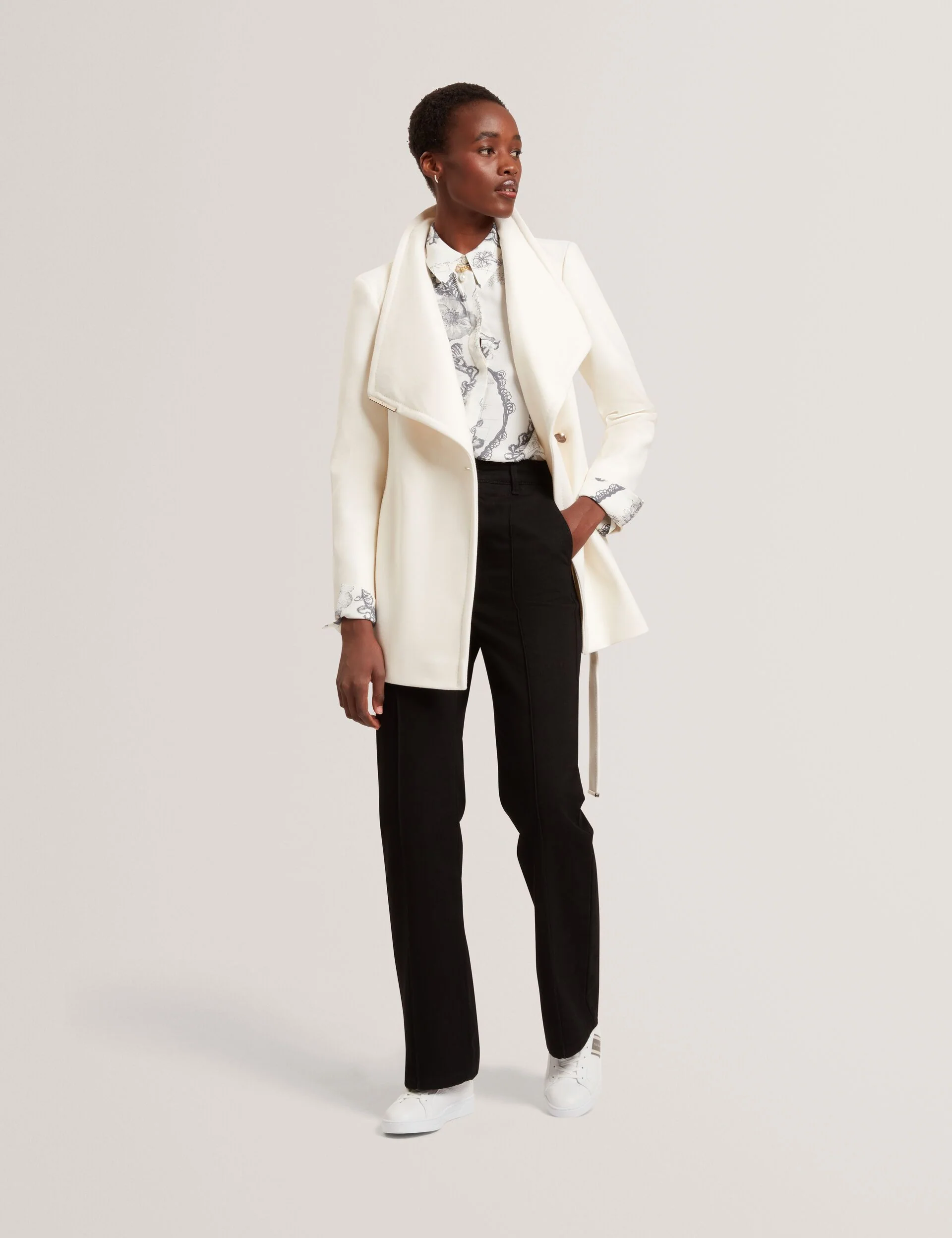 ROSESS | IVORY