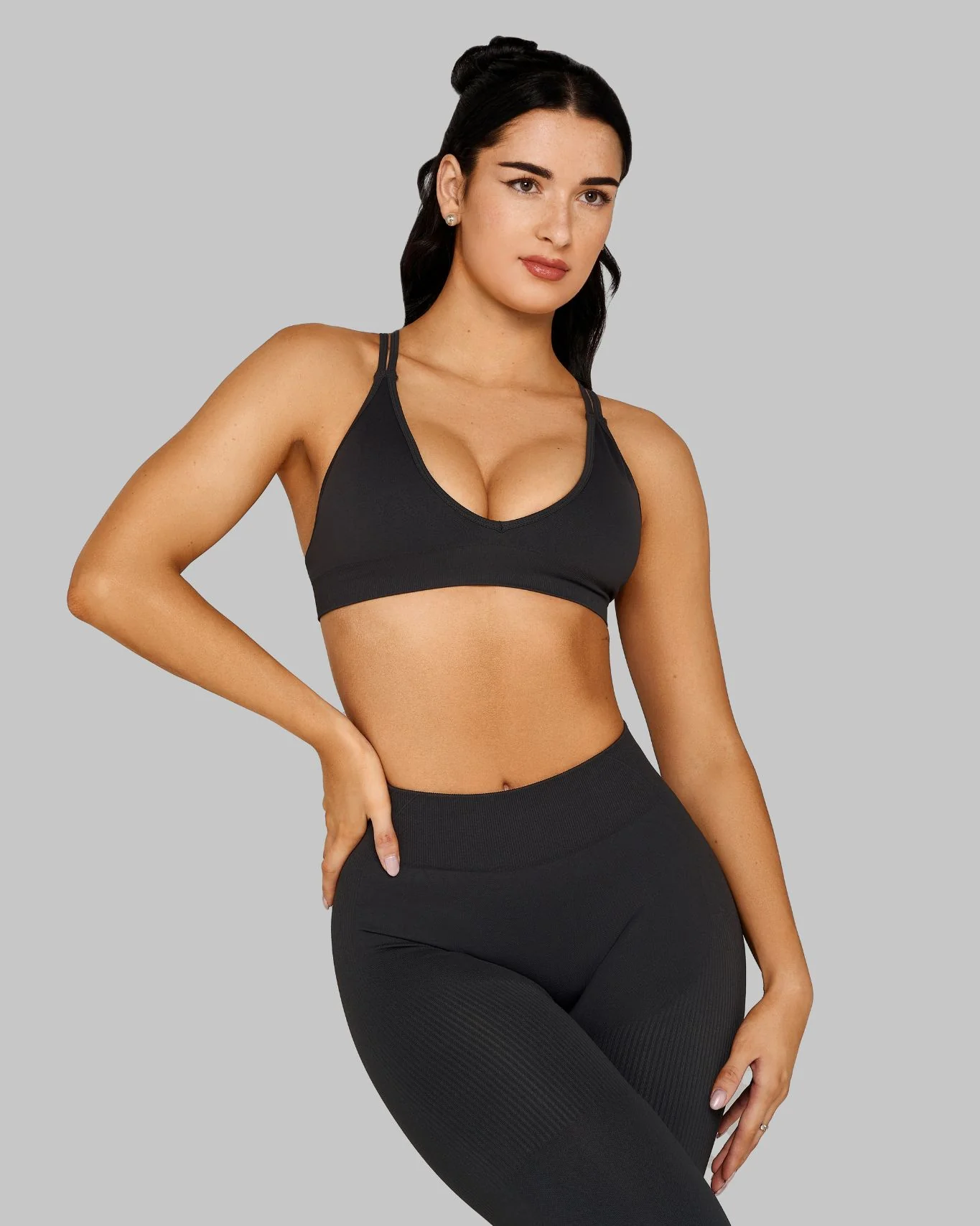 Elevate™ Sculpting Seamless High Apex Bra | Charcoal Grey