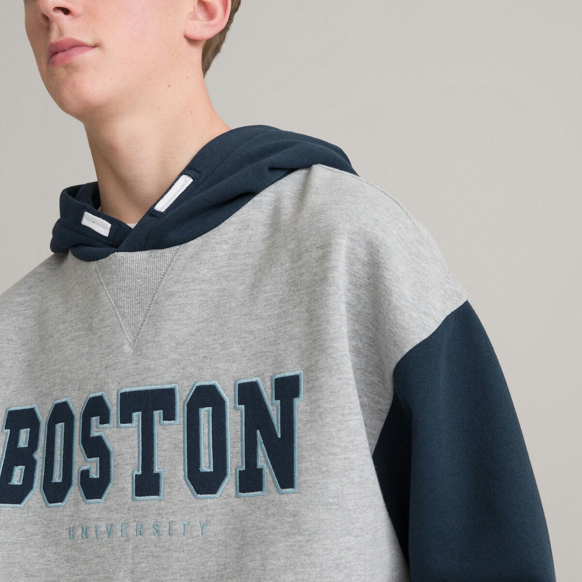 Sweat oversize à capuche, brodé Boston devant