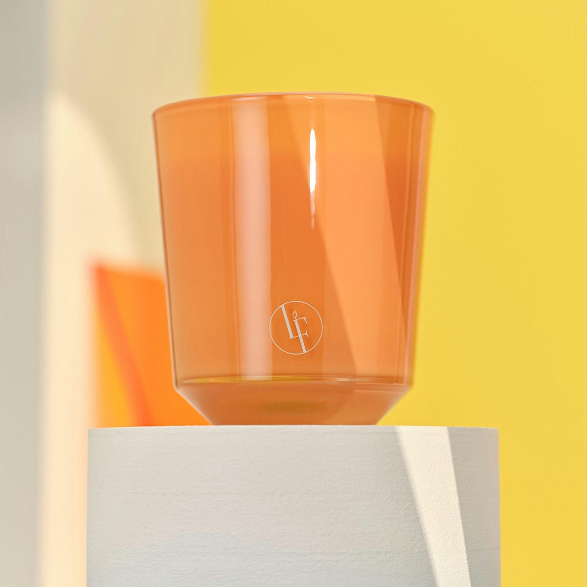 - Bougie parfumée 40h Orange Mandarine