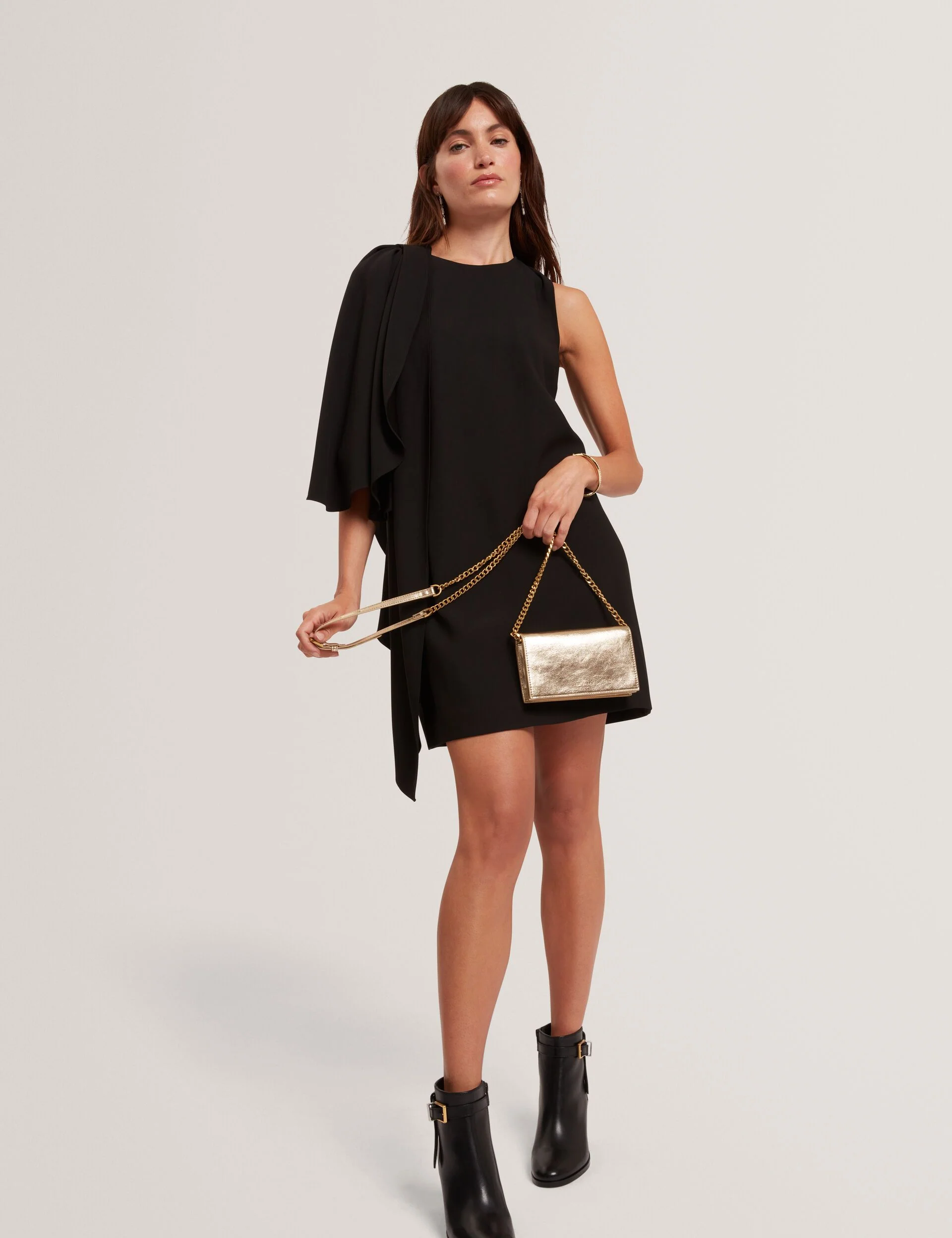OTTIIA | BLACK