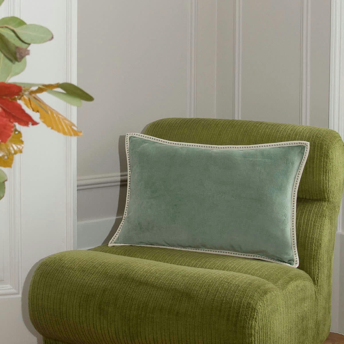 ERIN - Coussin velours de coton  60x40 vert sauge
