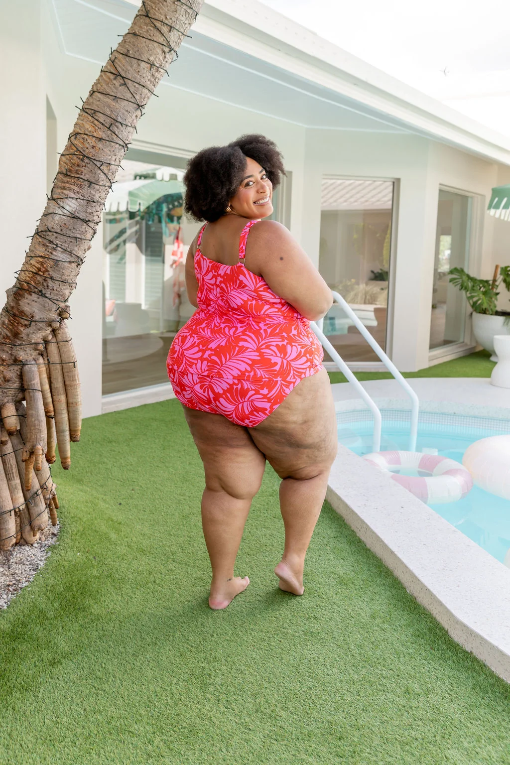 Burleigh Tankini Top In Pink Jungle