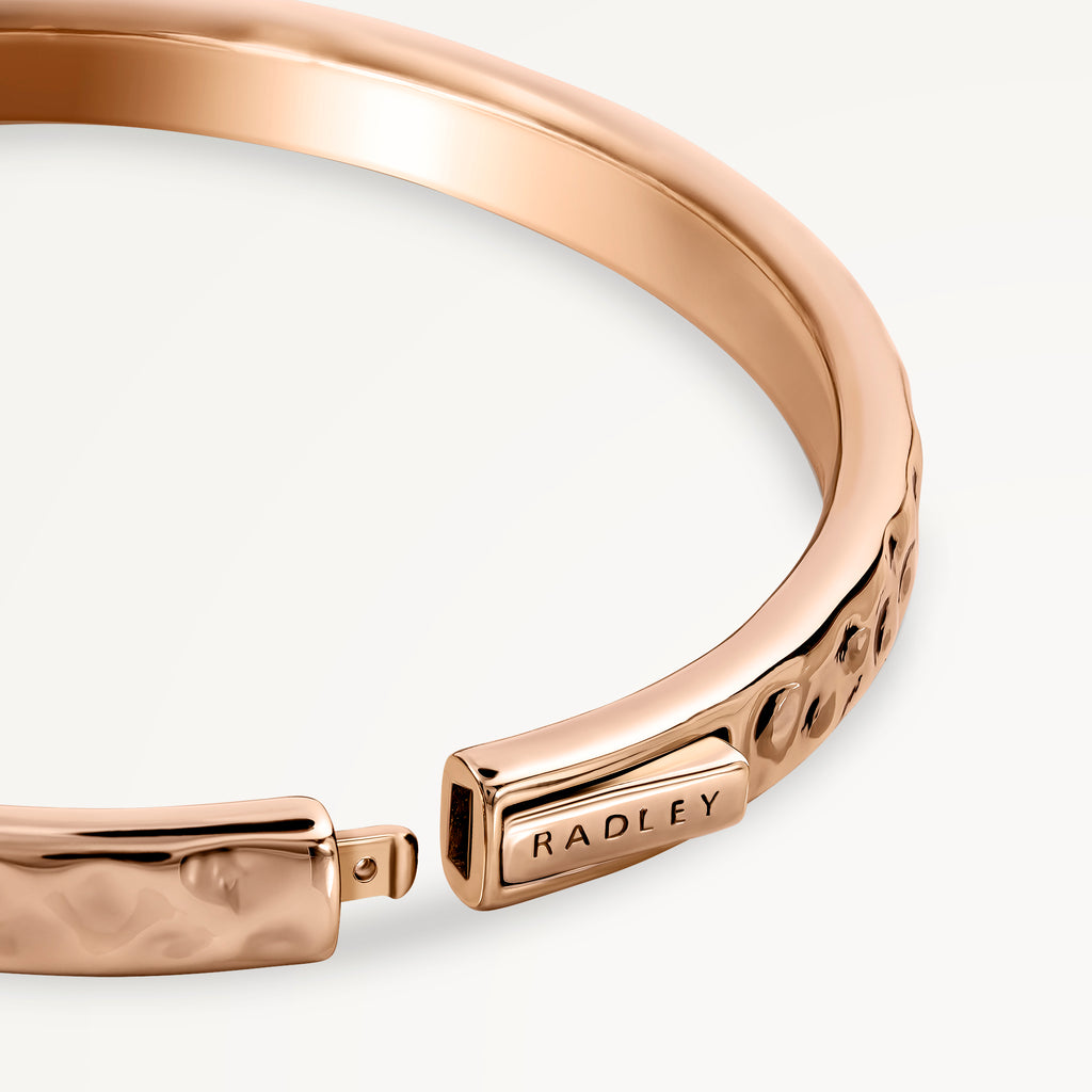 Beaton Close Hammer Effect Bangle Rose Gold - RYJ3488S