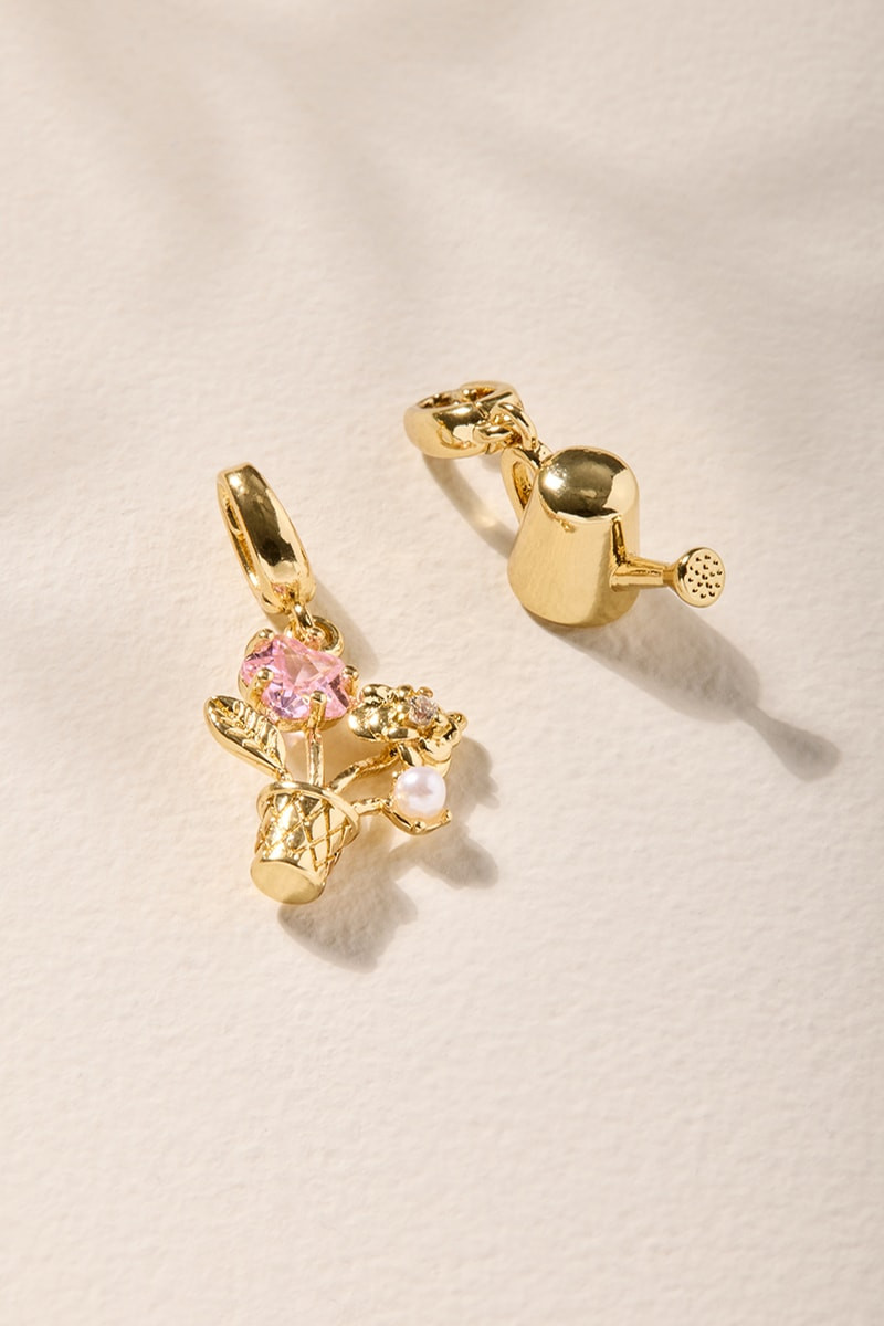 Flower and Water Pail Charm Set