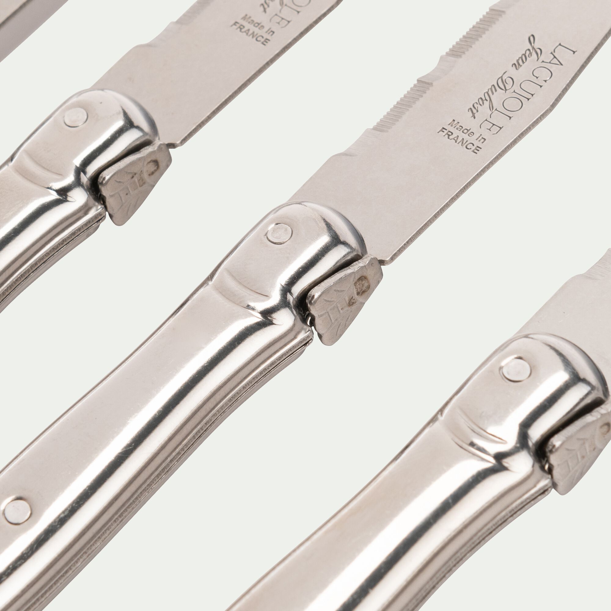 CRISTE - Bloc en bois de 6 couteaux à steak en acier - gris métallisé