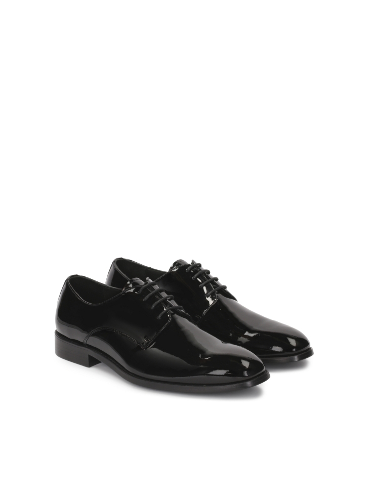 Elegant patent leather men's shoes