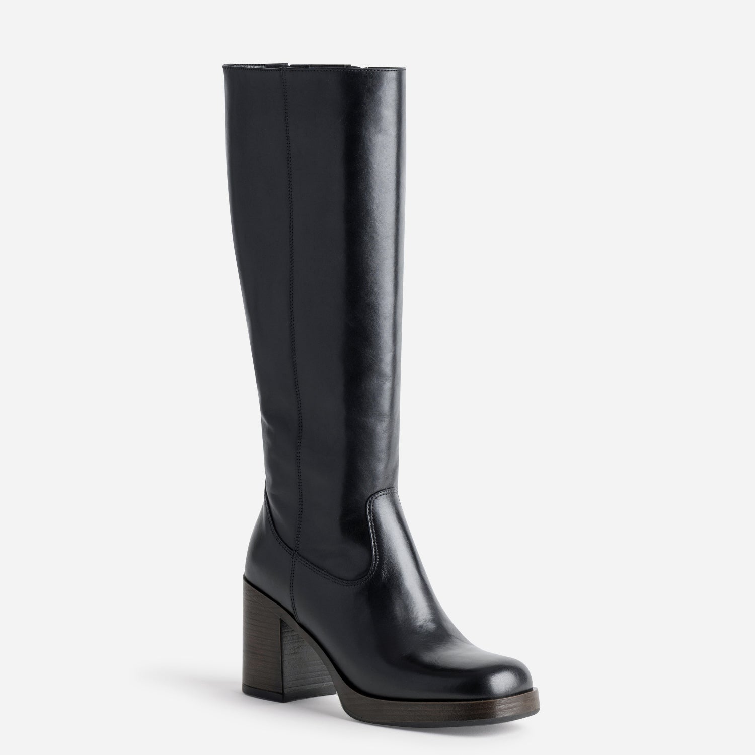 Botte noire cuir esprit rétro