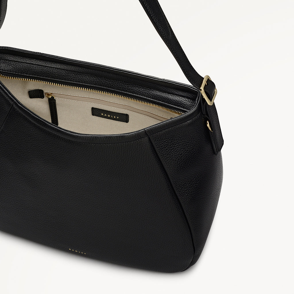 Eastney Street - Medium Ziptop Shoulder
