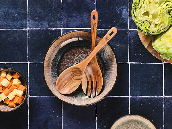 Couverts à salade en bois d'acacia ESKIL