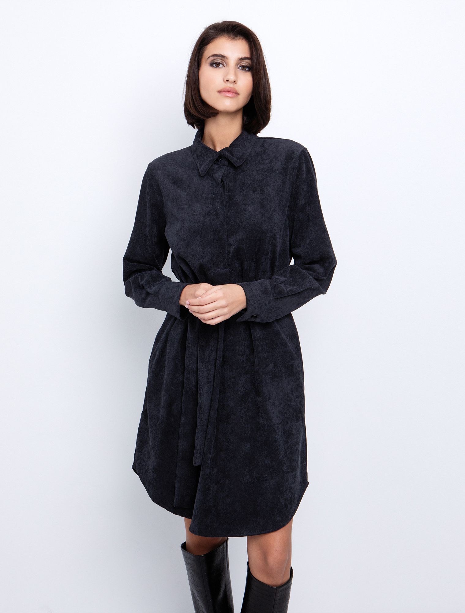 Κοτλέ σεμιζιέ φόρεμα