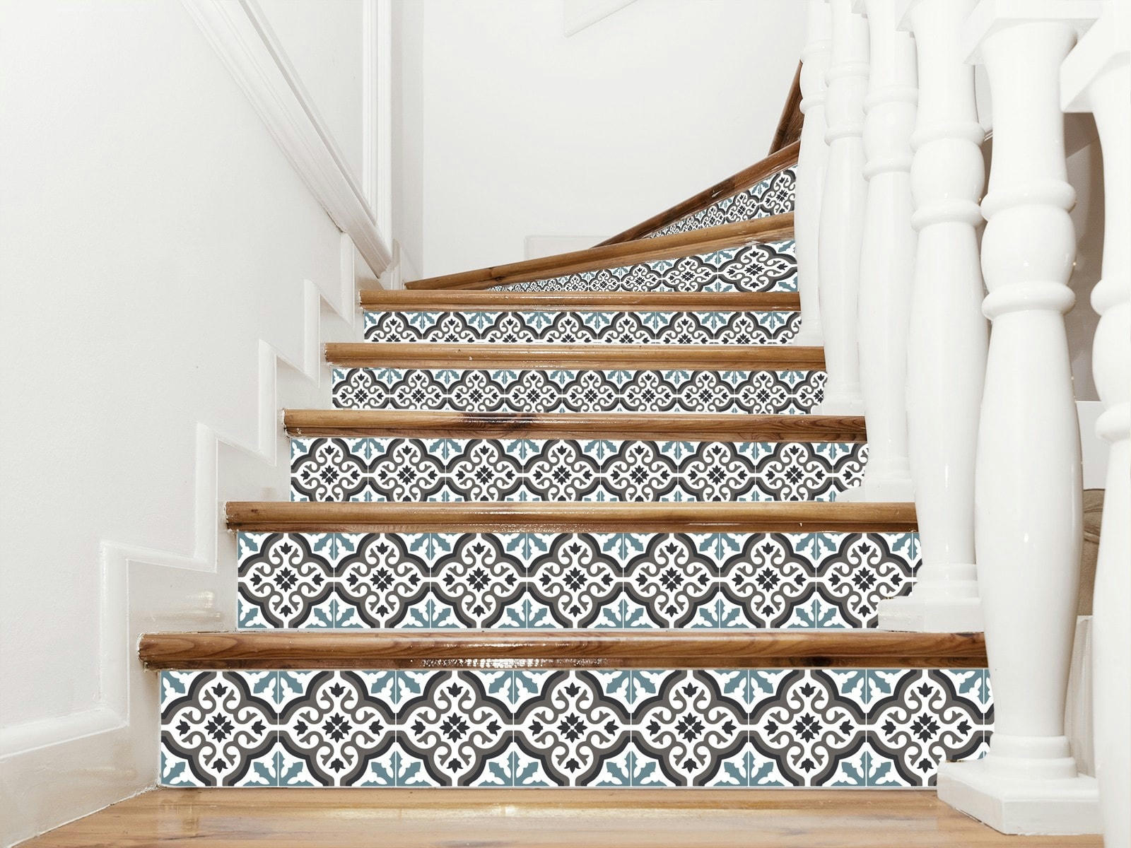 - Contremarches adhésives trianon bleu 20cmx4m