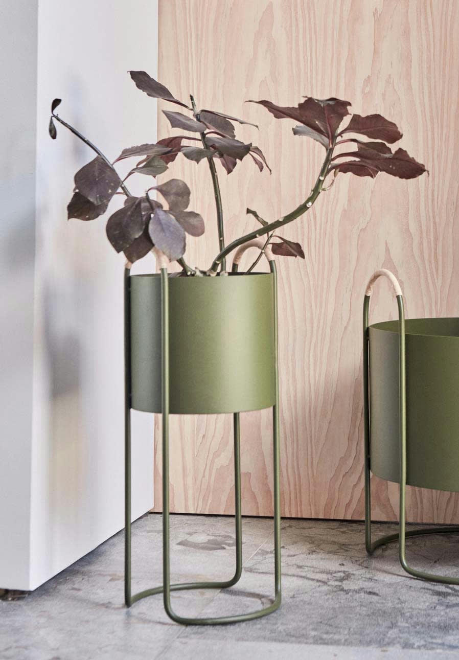 MAKI - Jardinière vert en fer H55x24x22cm