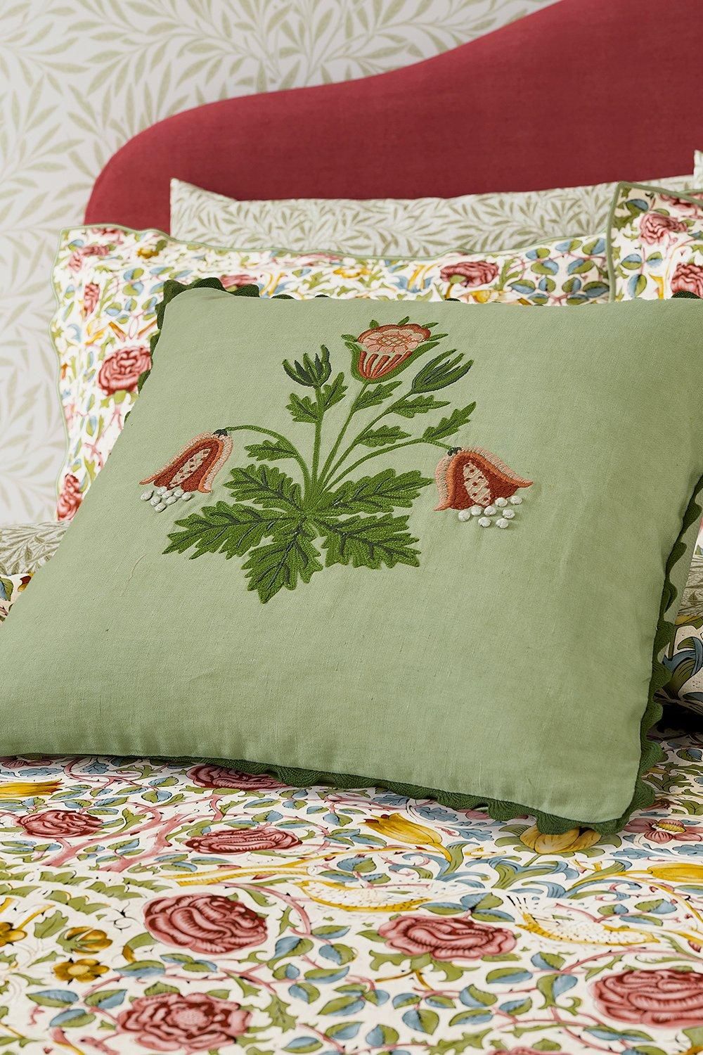 Morris & Co Rose' Cotton Cushion
