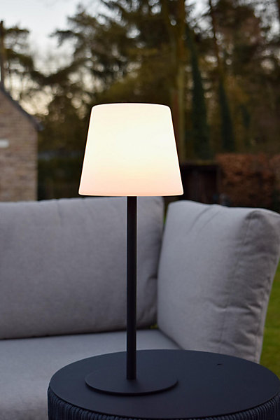 Lampe de table TYON en synthétique avec LED intégré - Noir - Lucide