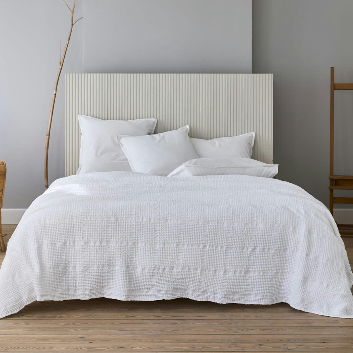 YOGI - Couvre lit en jacquard de coton blanc 260x240