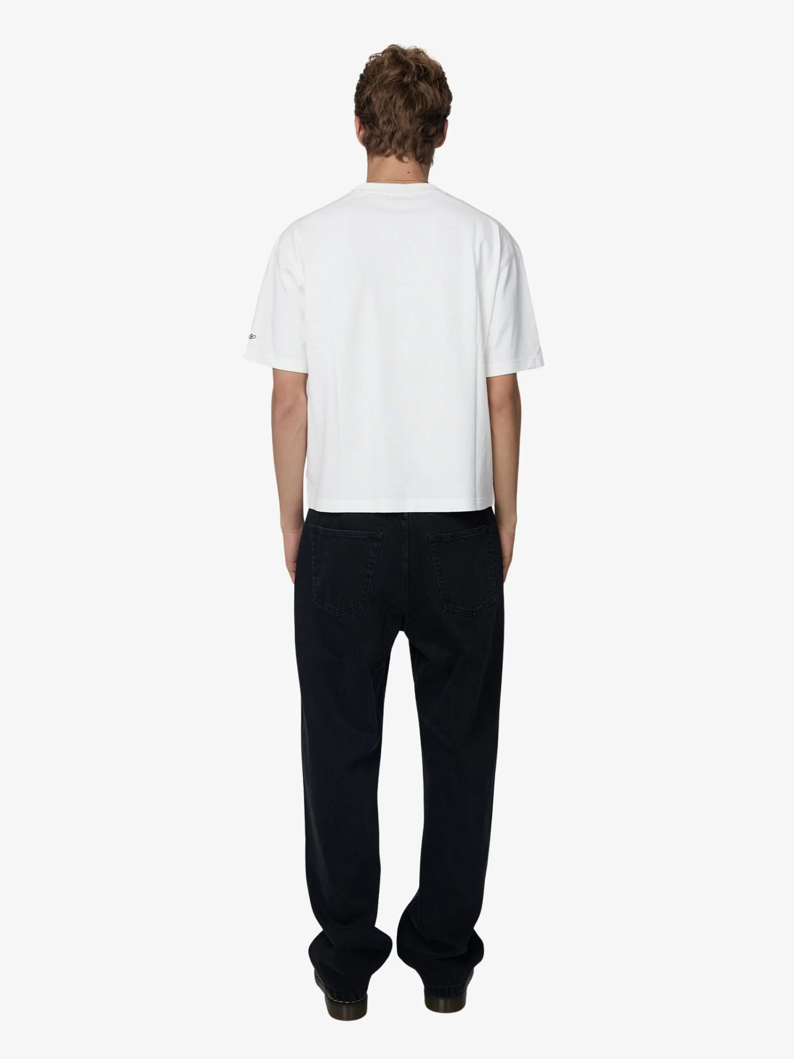 Small Serif Cropped Tee