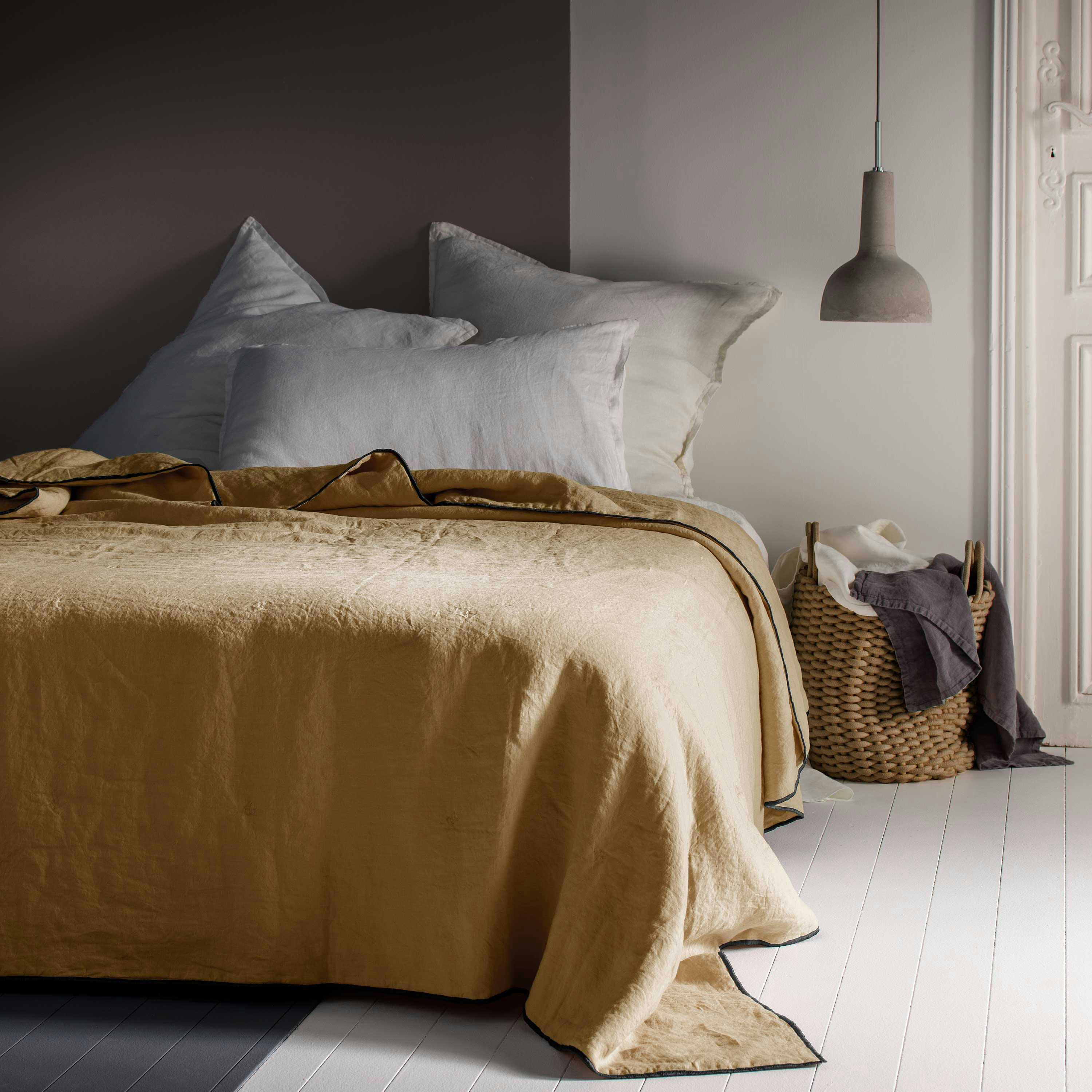 AUTOUR DU LIN - Couvre-lit en lin lavé 240x260cm Caramel