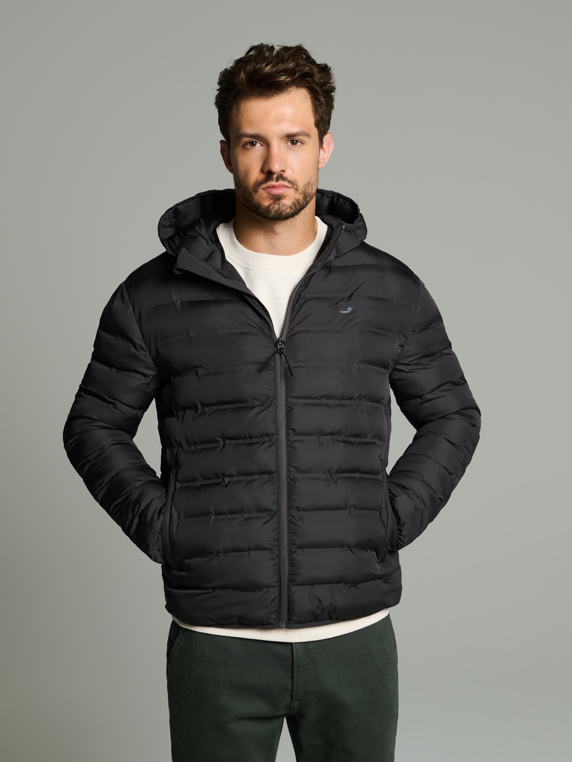 Pikowana kurtka puffer z kapturem