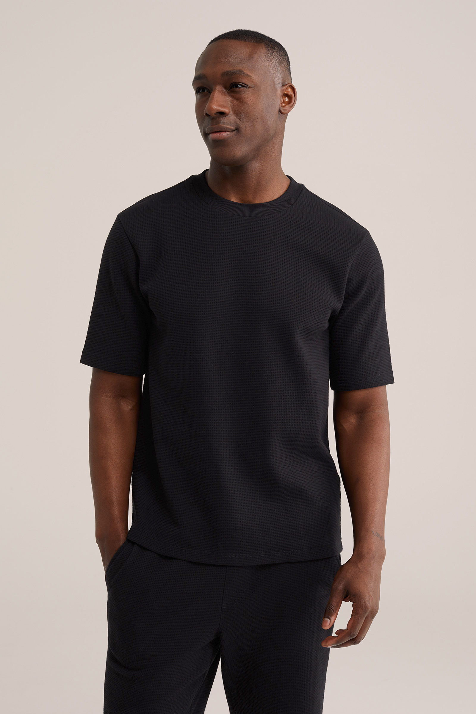 Heren Relaxed fit T-shirt en sweatshort met structuur