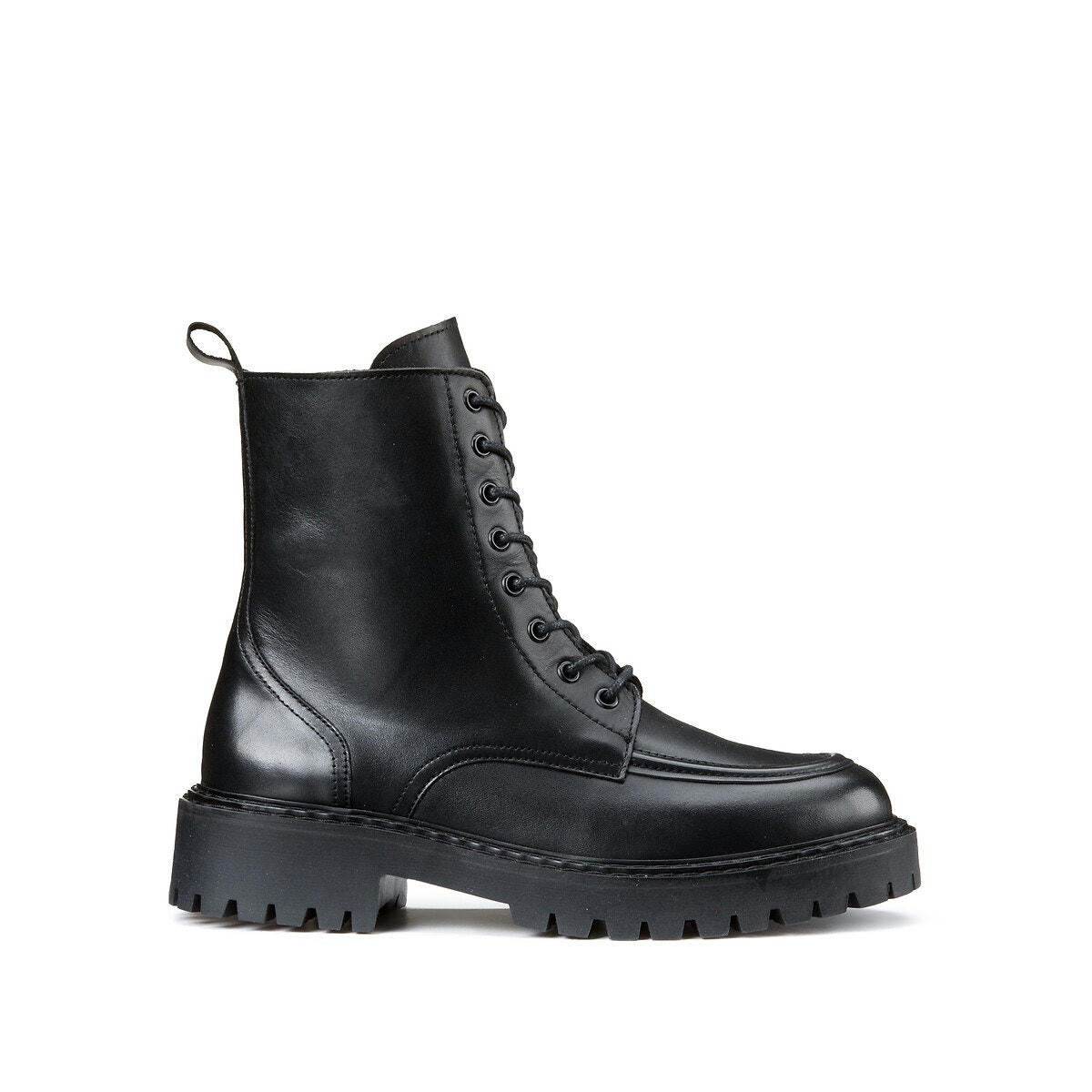 Bottines à lacets en cuir, semelle crantée