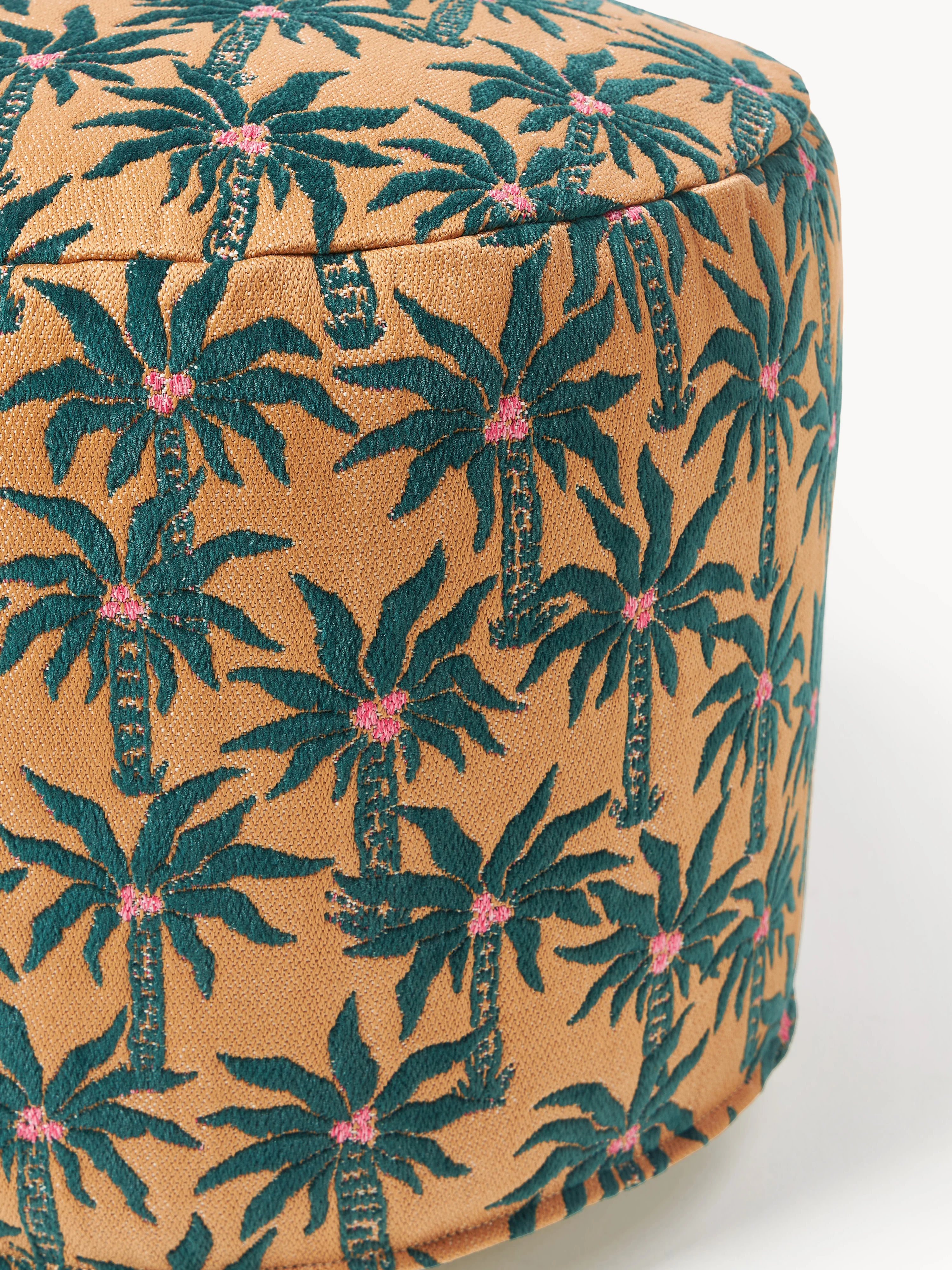 Handgefertigter In- & Outdoor-Pouf Laura