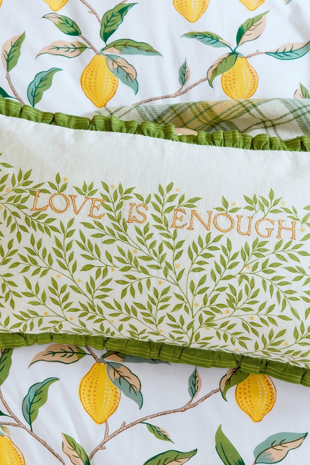 Morris & Co Lemon Tree - Willow Bough' Cushion 50X30cm