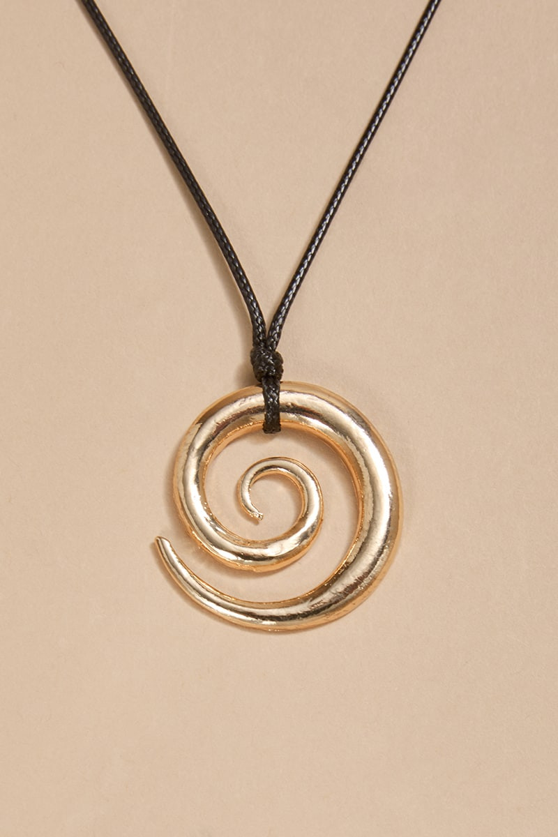 Judy Swirl Pendant Necklace