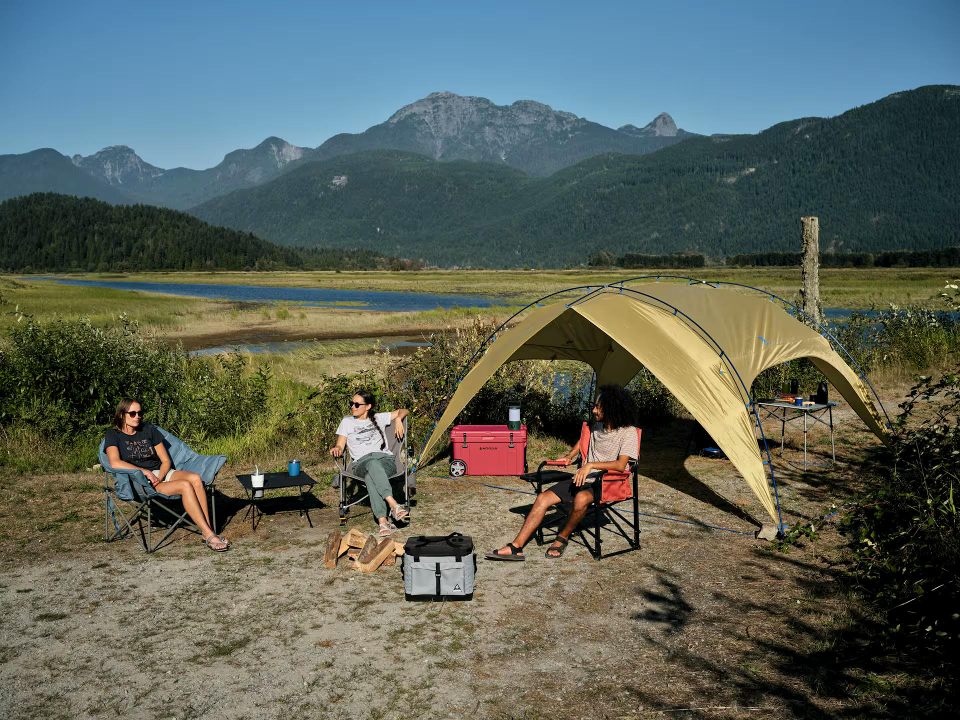 Woods Bonavista Folding Camp Rocker Chair, Grey